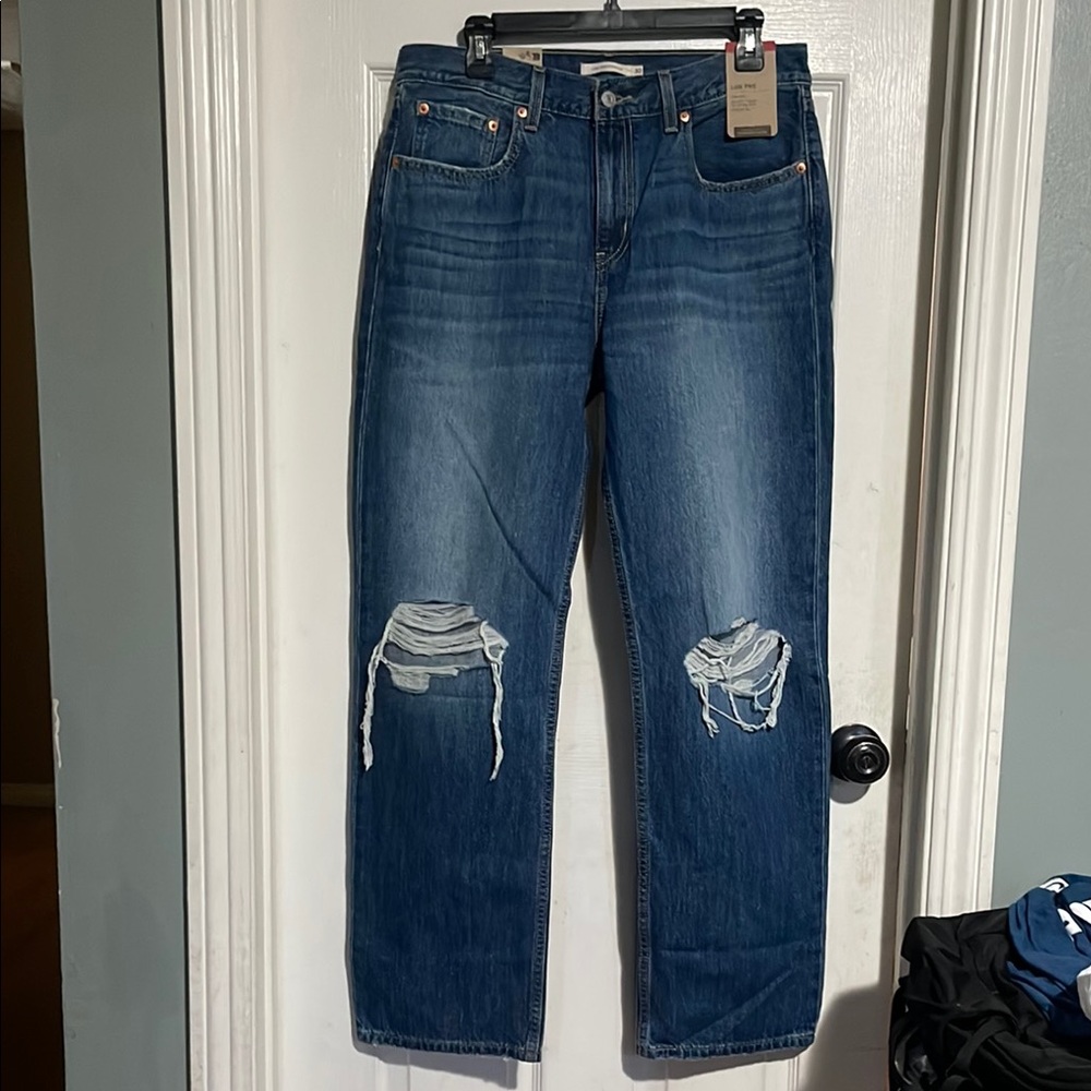 Women Levi's low pro